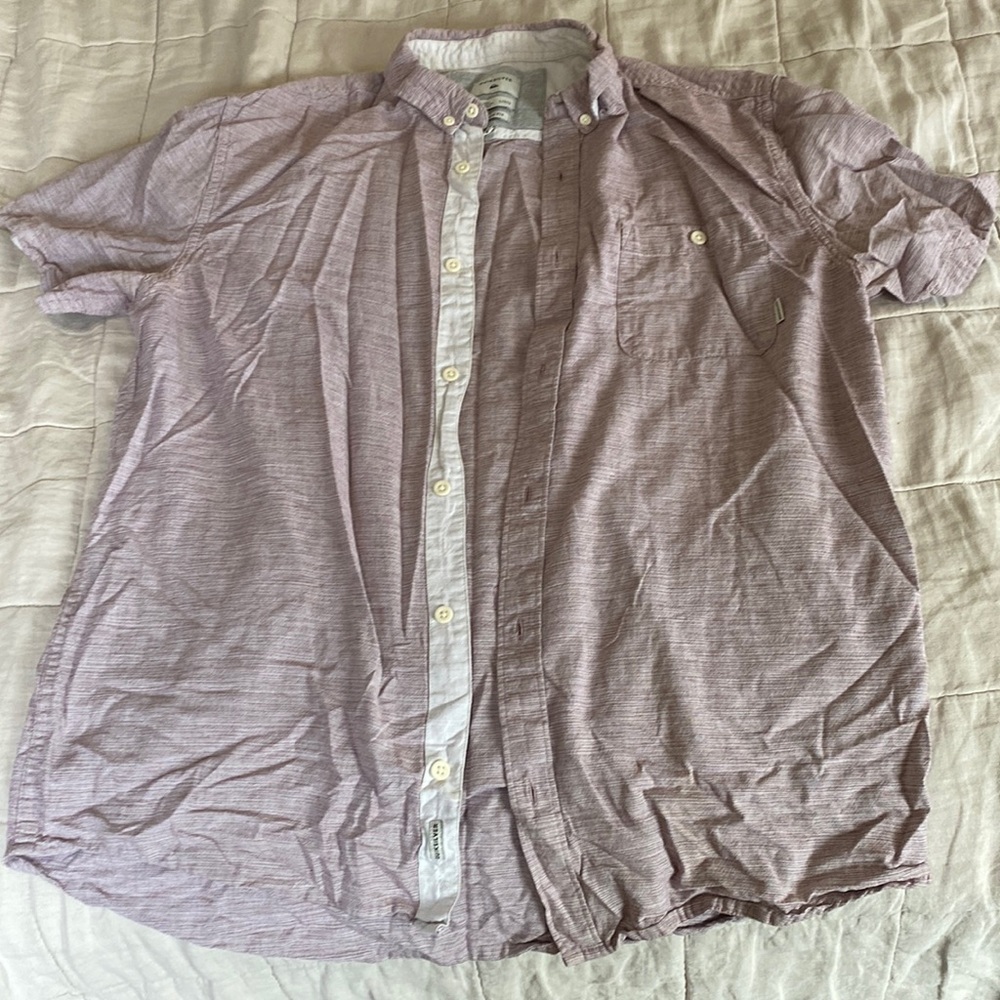 Men’s Large Quiksilver Short Sleeve Button Down Shirt